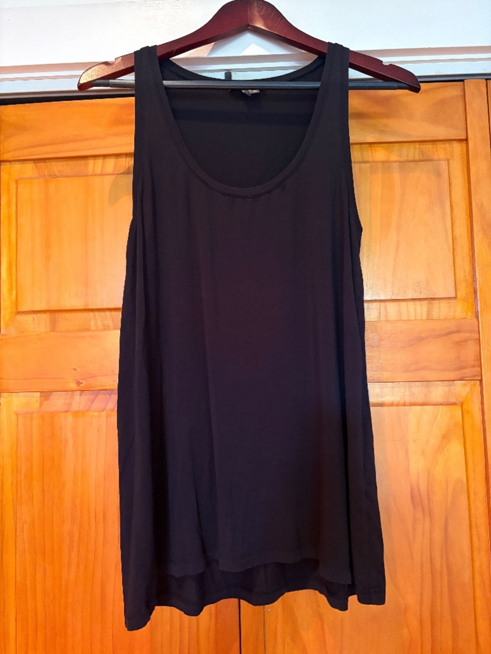 Vince Sleeveless Long Sleeve Tunic Tank Top Size Medium Black